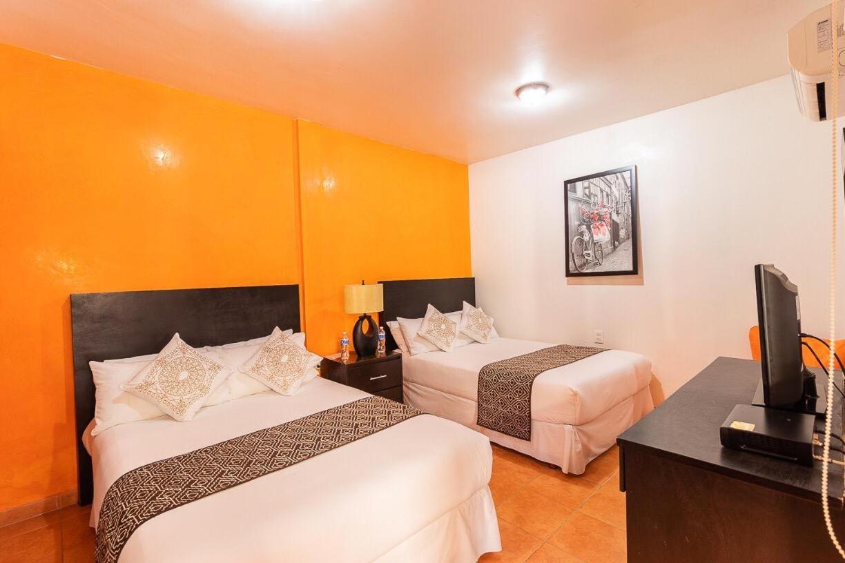 Hotel Dona Juana Tlacotalpan Eksteriør billede