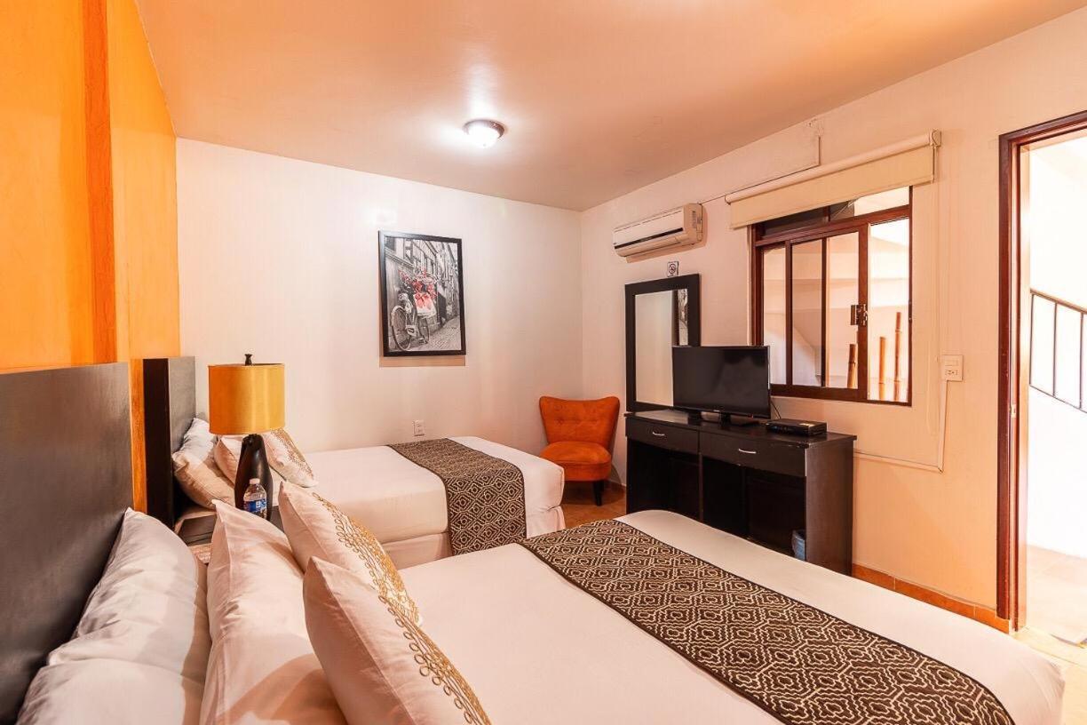 Hotel Dona Juana Tlacotalpan Eksteriør billede