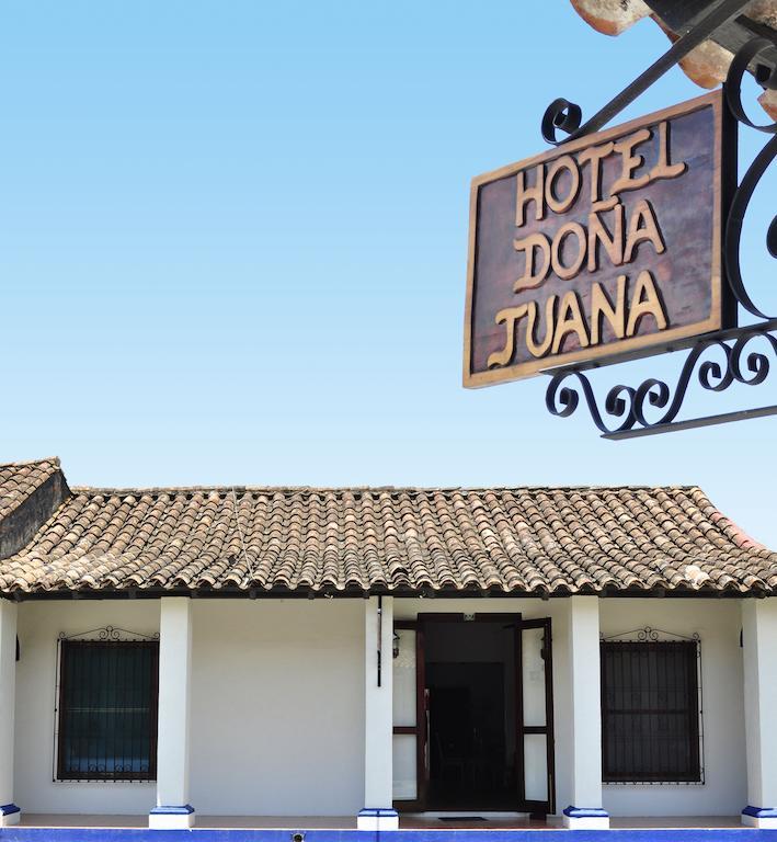 Hotel Dona Juana Tlacotalpan Eksteriør billede