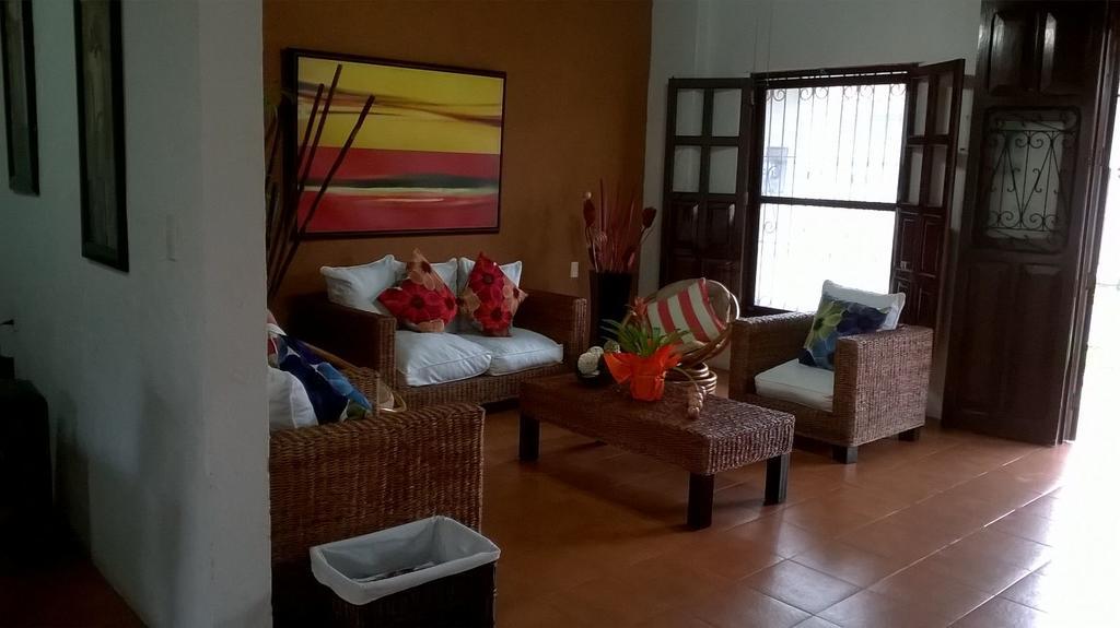 Hotel Dona Juana Tlacotalpan Eksteriør billede