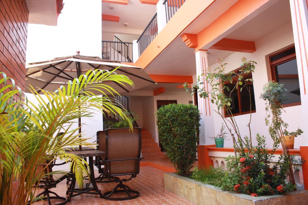 Hotel Dona Juana Tlacotalpan Eksteriør billede
